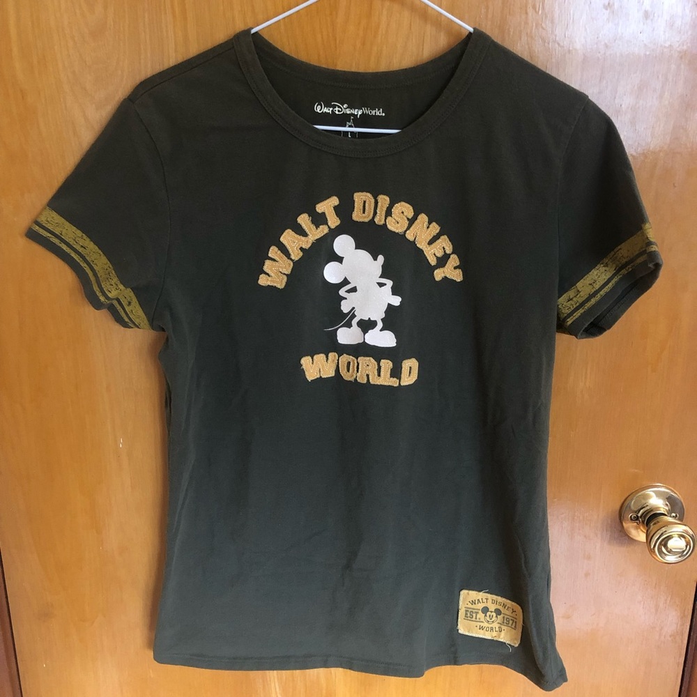 Walt Disney World T Shirt - Size Large